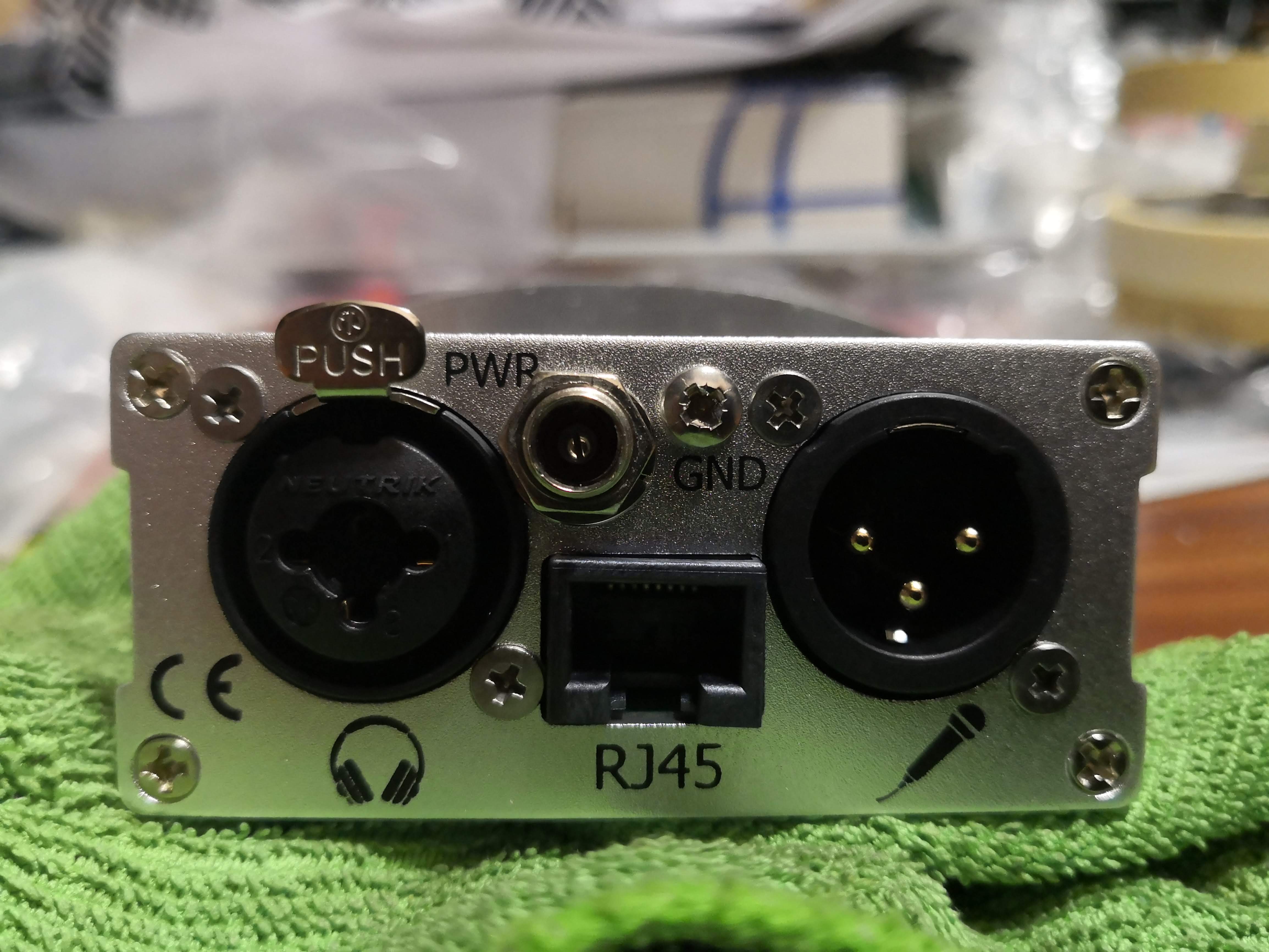 Digital listening amplifier